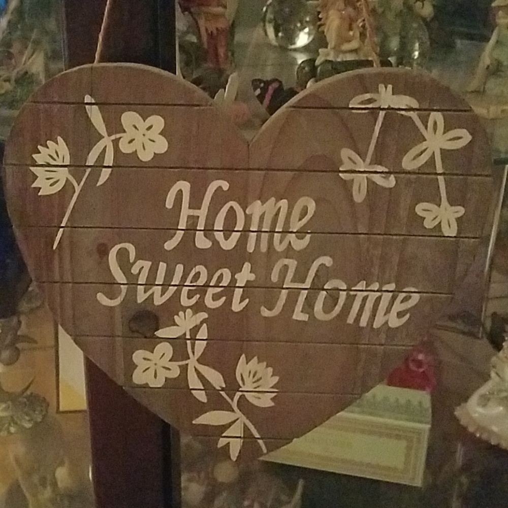 Wood Heart Sign
